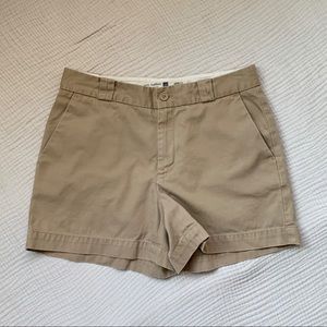 GAP khaki cuffed shorts mid rise
